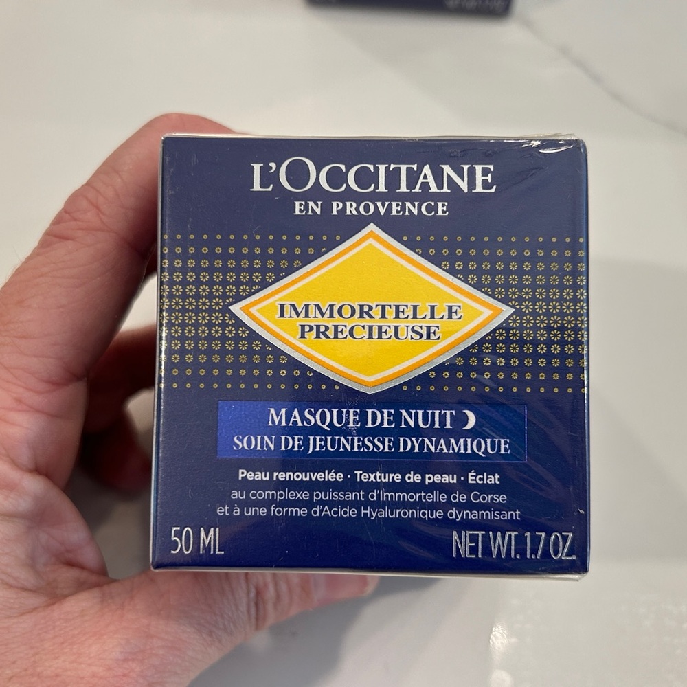 L'OCCITANE Blue Skincare Mask Immortelle